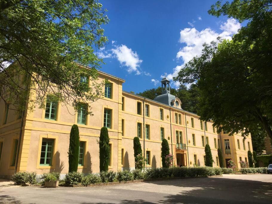 La Vue Est Belle Lejlighed Montbrun-les-Bains Eksteriør billede