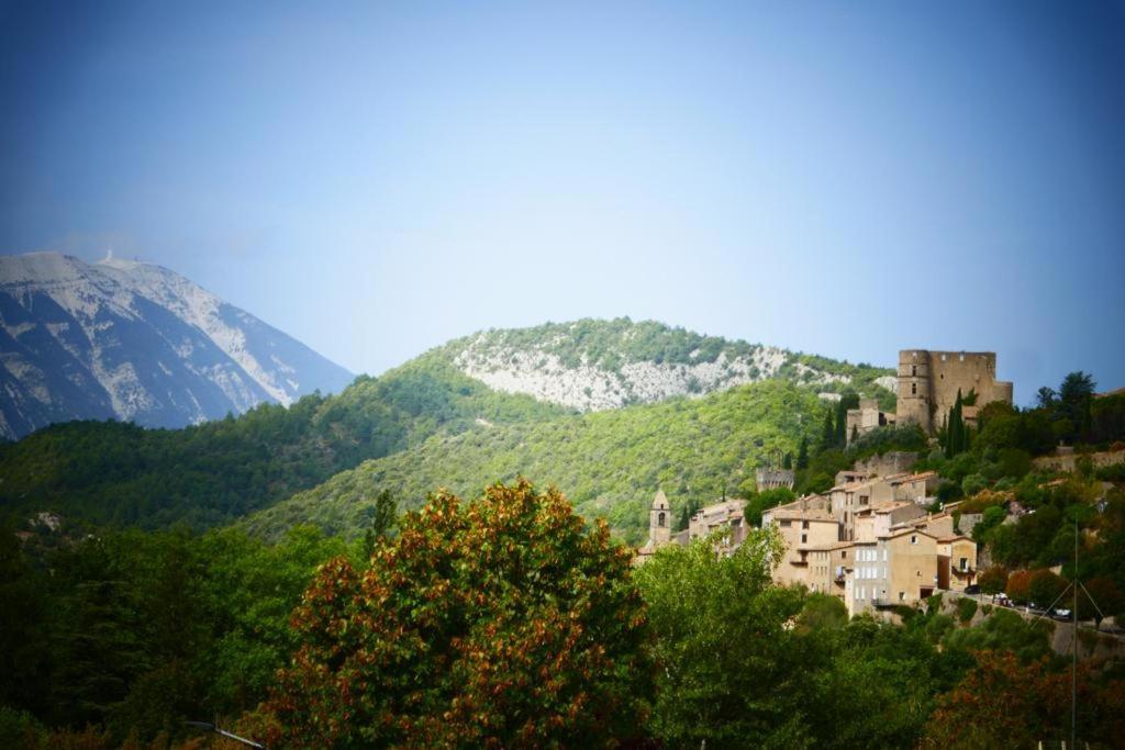 La Vue Est Belle Lejlighed Montbrun-les-Bains Eksteriør billede