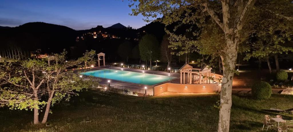 La Vue Est Belle Lejlighed Montbrun-les-Bains Eksteriør billede