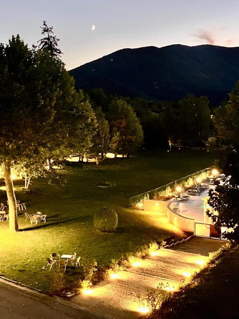 La Vue Est Belle Lejlighed Montbrun-les-Bains Eksteriør billede